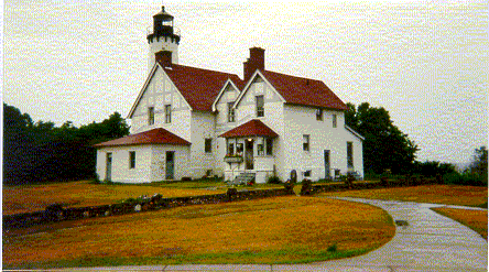 Point Iroquois Light